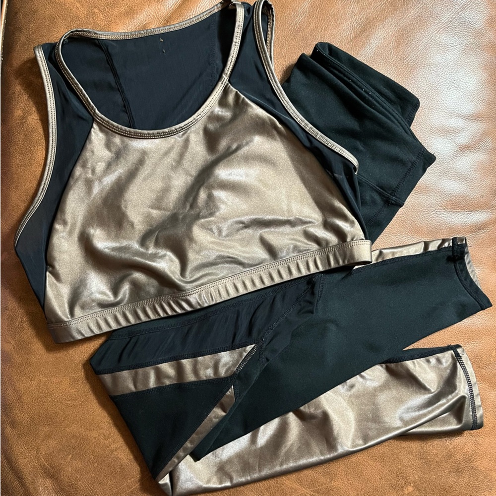 Fabletics Matching Set- Metallic Athletic Bra and Leggings